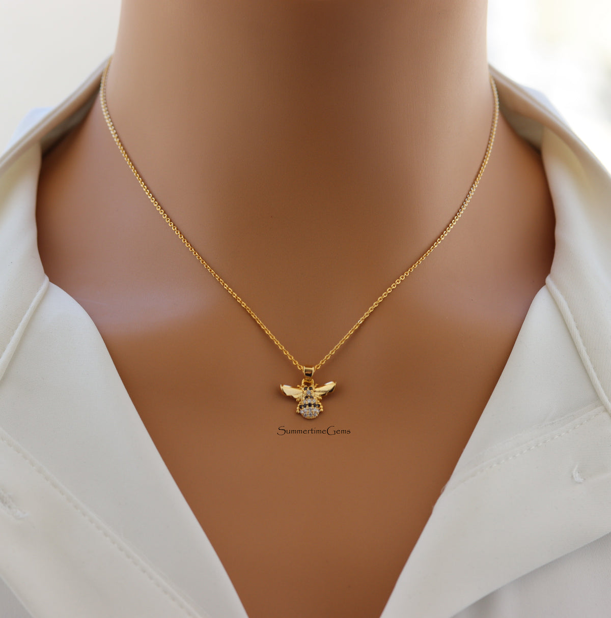 STG 18K Gold Plated Pave CZ Bumblebee Pendant Necklace – Sparkly Dainty Bee Jewelry for Nature-Lovers & Trendsetters