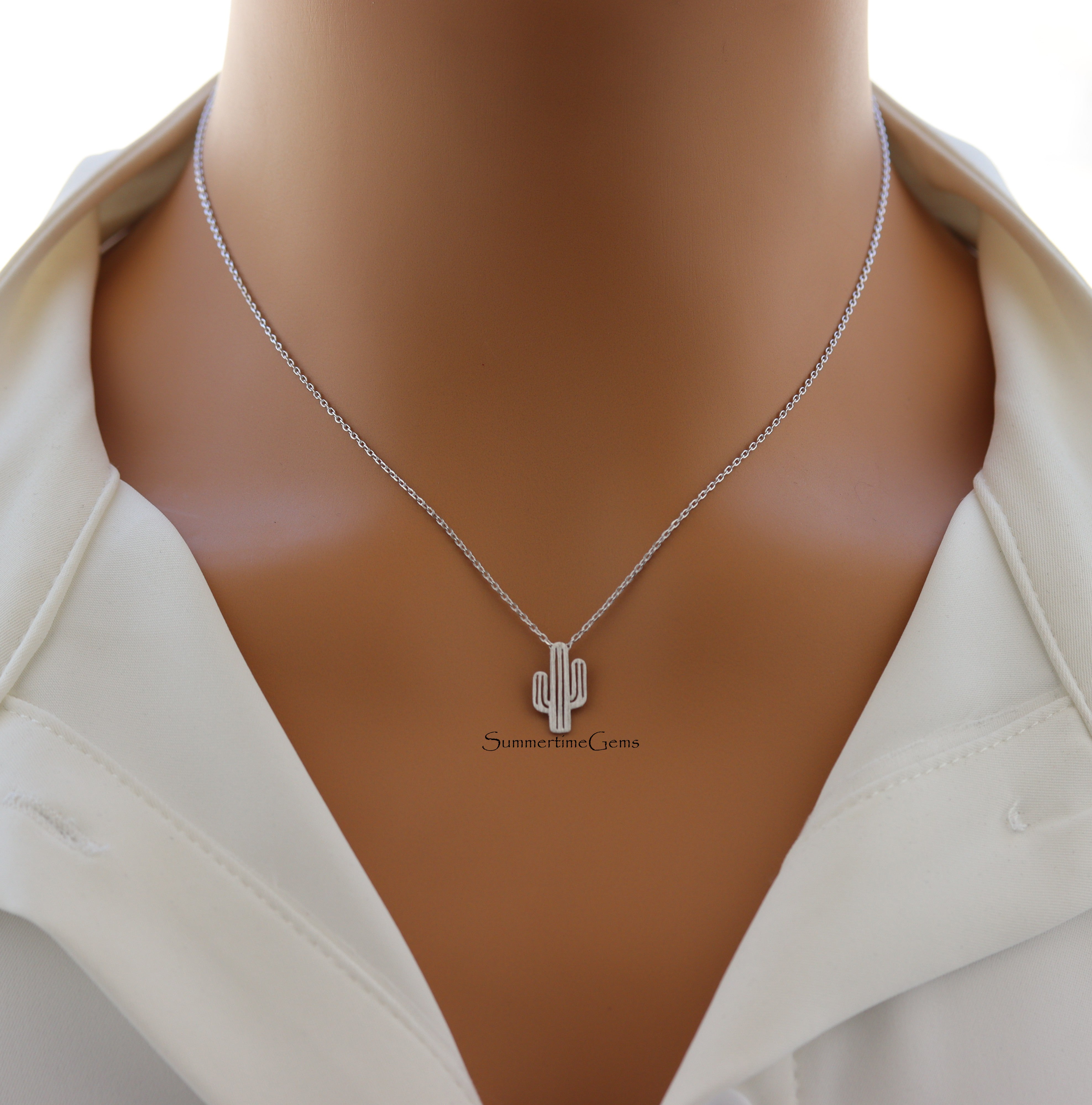 STG 18K Gold Plated Cactus Cutout Pendant Necklace – Boho Western Desert-Inspired Jewelry