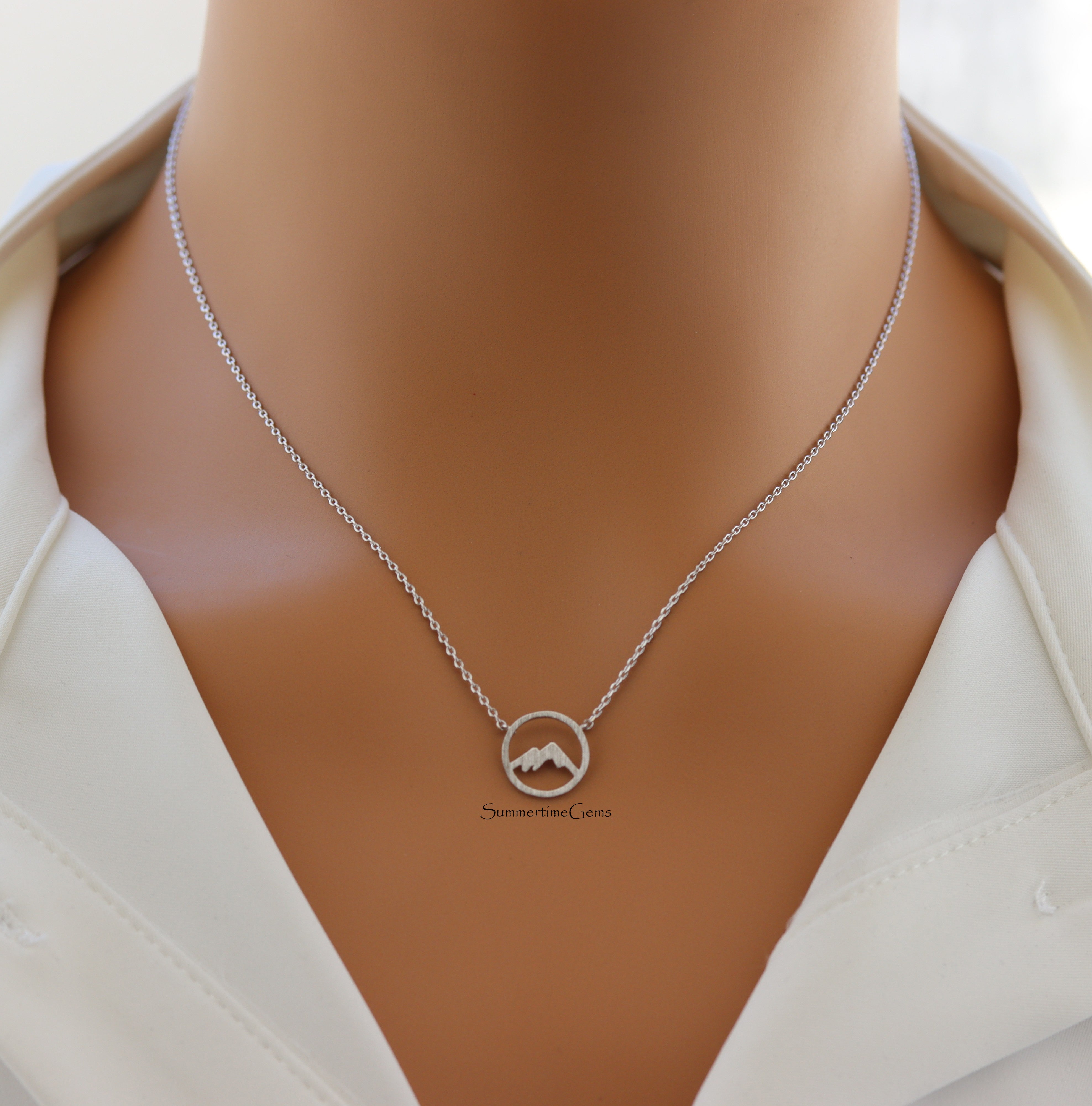 STG 18K Gold Plated Mountain Range Cutout Circle Pendant Necklace – Adventure-Inspired Jewelry for Nature Lovers