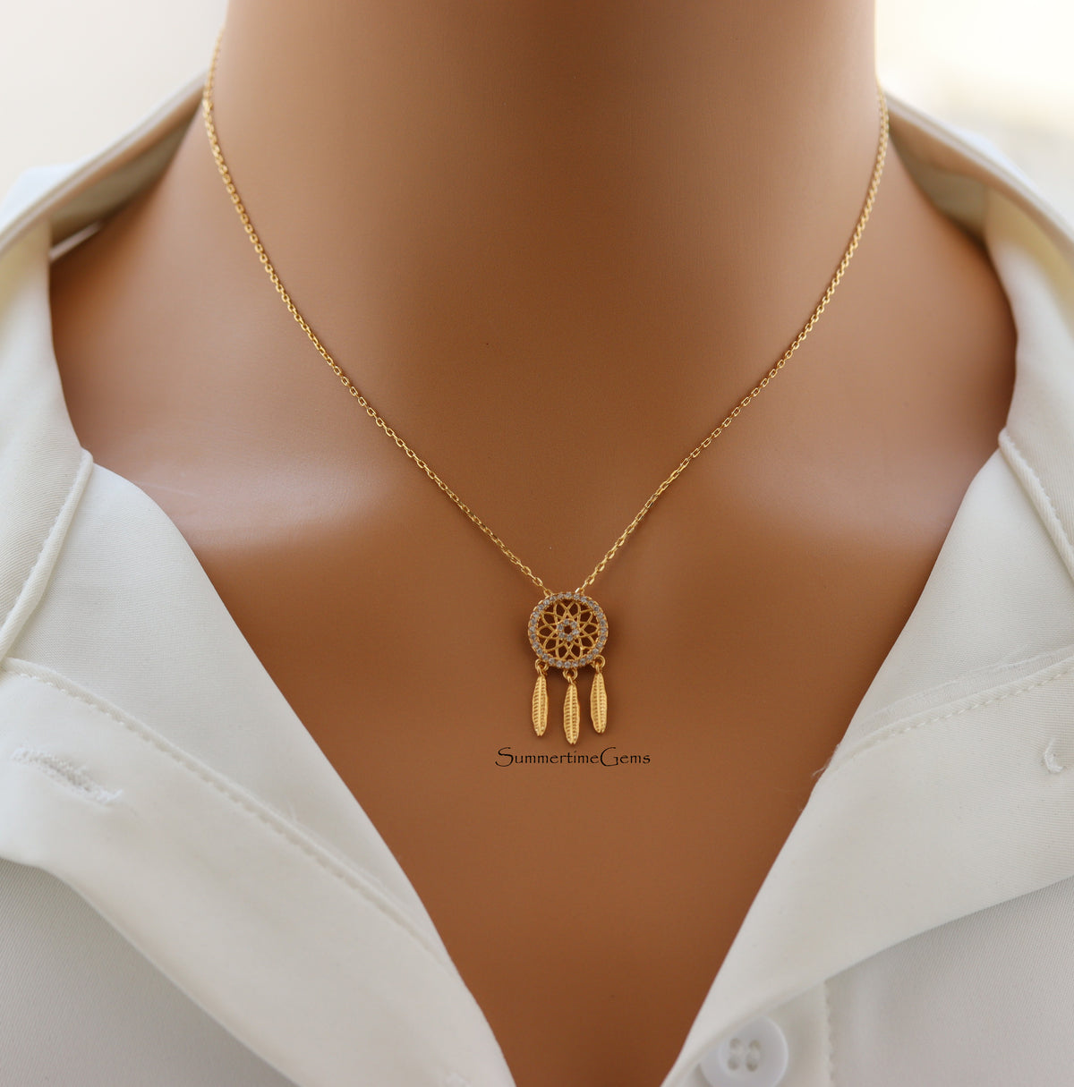 STG 18K Gold Plated Dream Catcher Pendant Necklace – Boho-Inspired Jewelry for Positive Energy and Protection