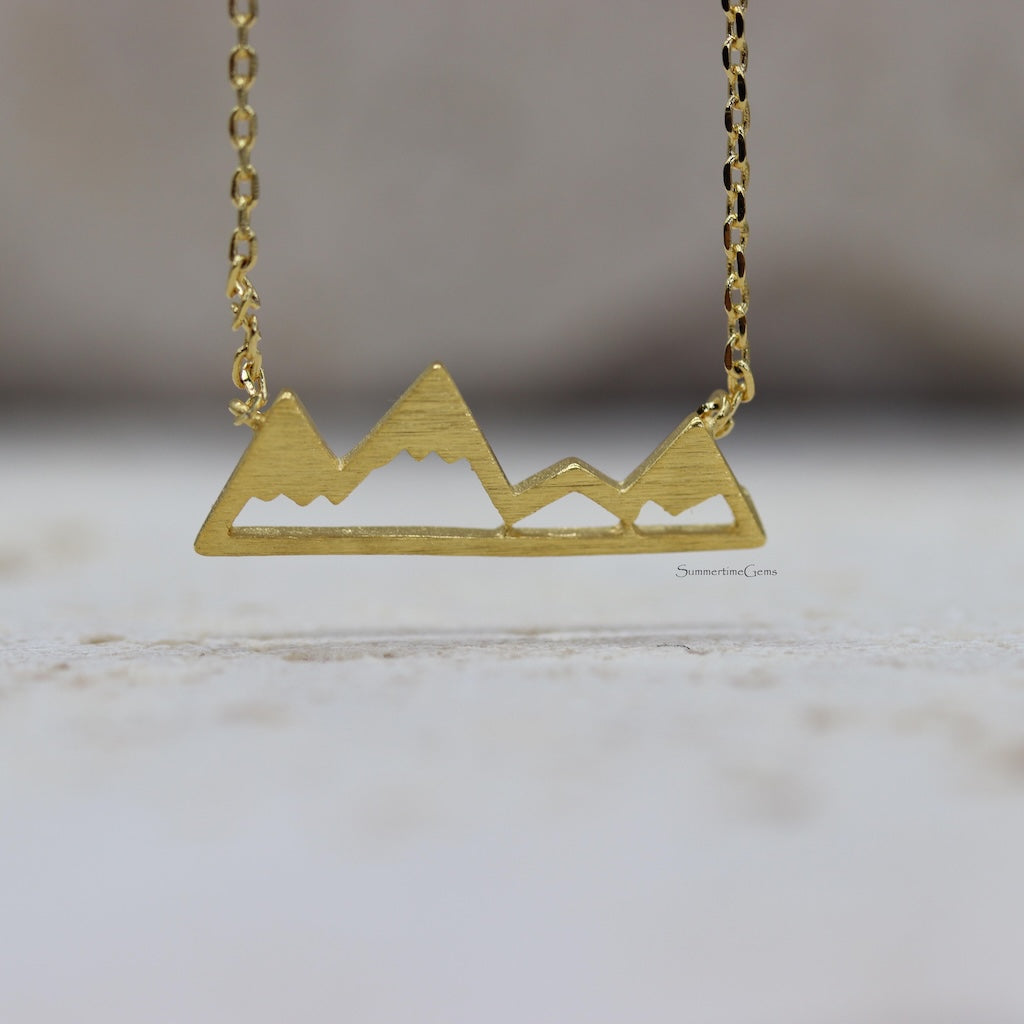 STG 18K Gold Plated Mountain Cutout Pendant Necklace – Adventure-Inspired Jewelry for Outdoor Lovers
