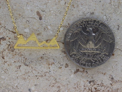 STG 18K Gold Plated Mountain Cutout Pendant Necklace – Adventure-Inspired Jewelry for Outdoor Lovers