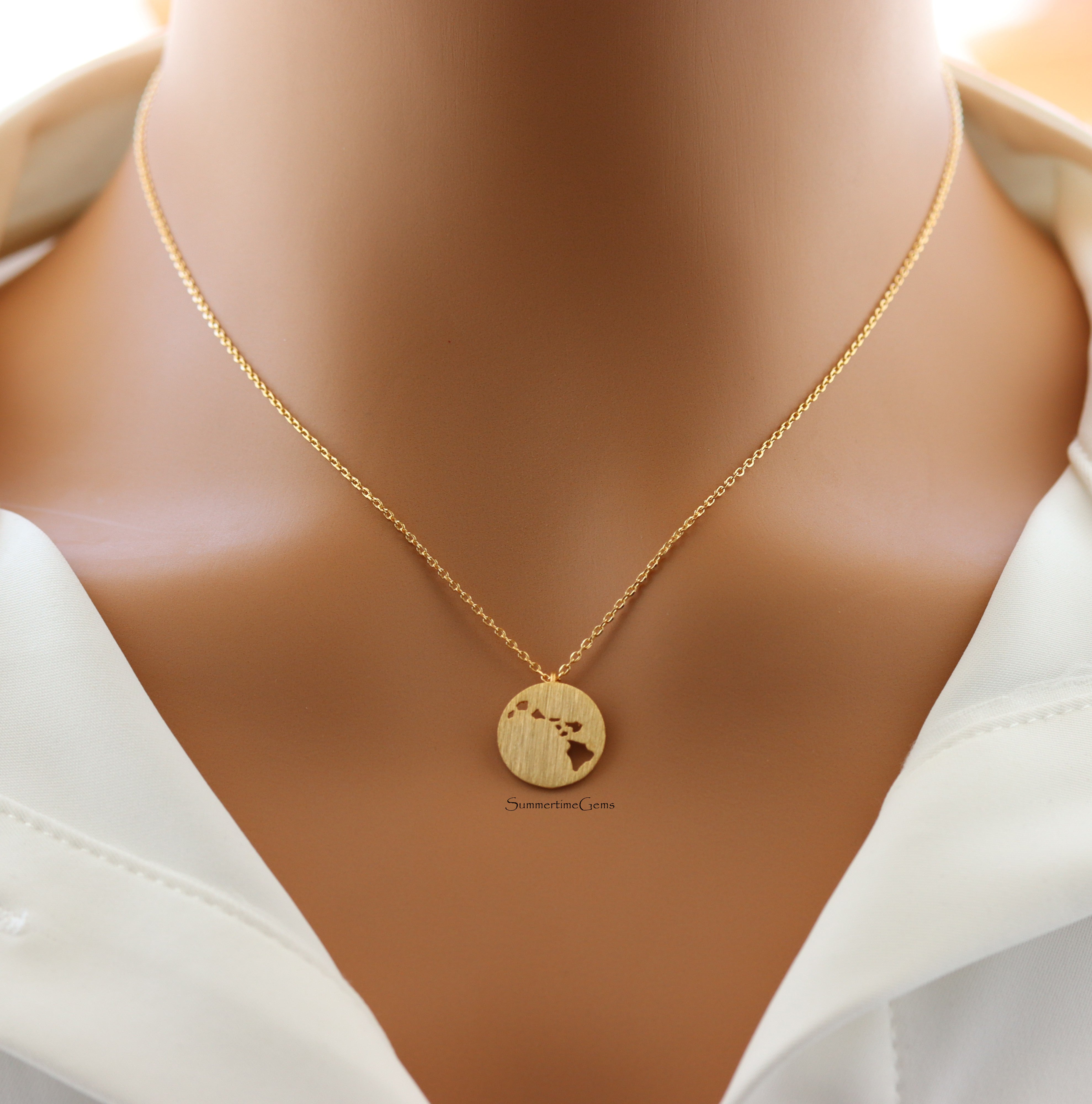 STG 18K Gold Plated Brushed Hawaii Cutout Circle Pendant Necklace – Island-Inspired Minimalist Jewelry