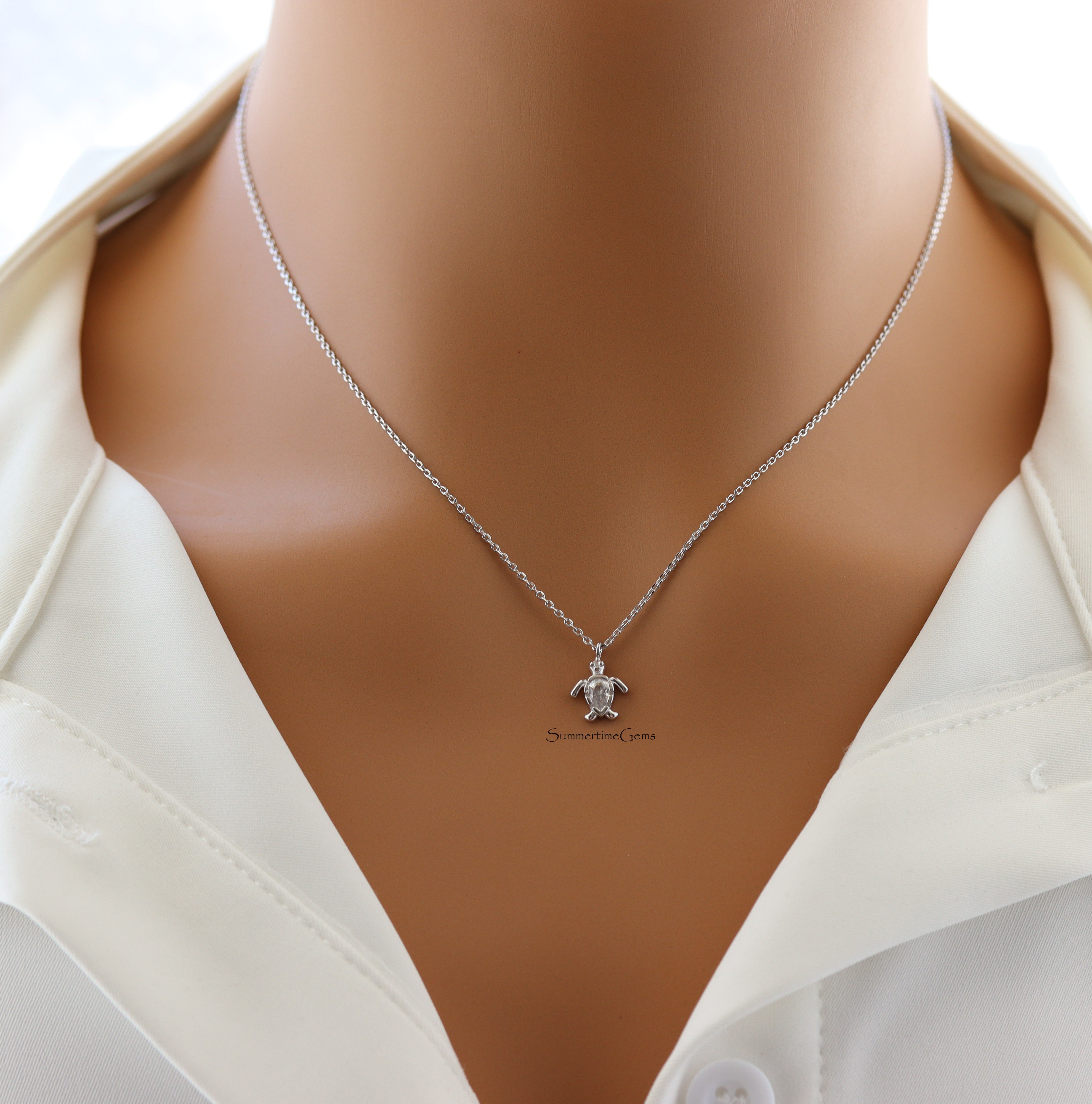 STG 18K Gold Plated Dainty CZ Turtle Pendant Necklace – Sparkly Ocean-Inspired Jewelry Gift