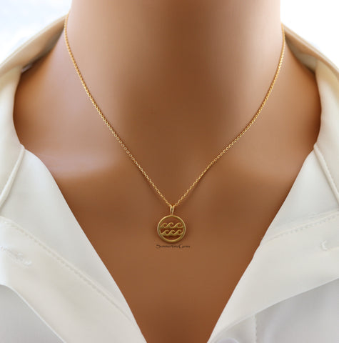 STG 18K Gold Plated Dainty Double Wave Coin Pendant Necklace – Minimalist Ocean-Inspired Jewelry
