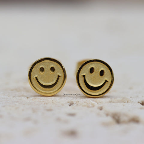 STG Dainty Smiley Face Stud Earrings