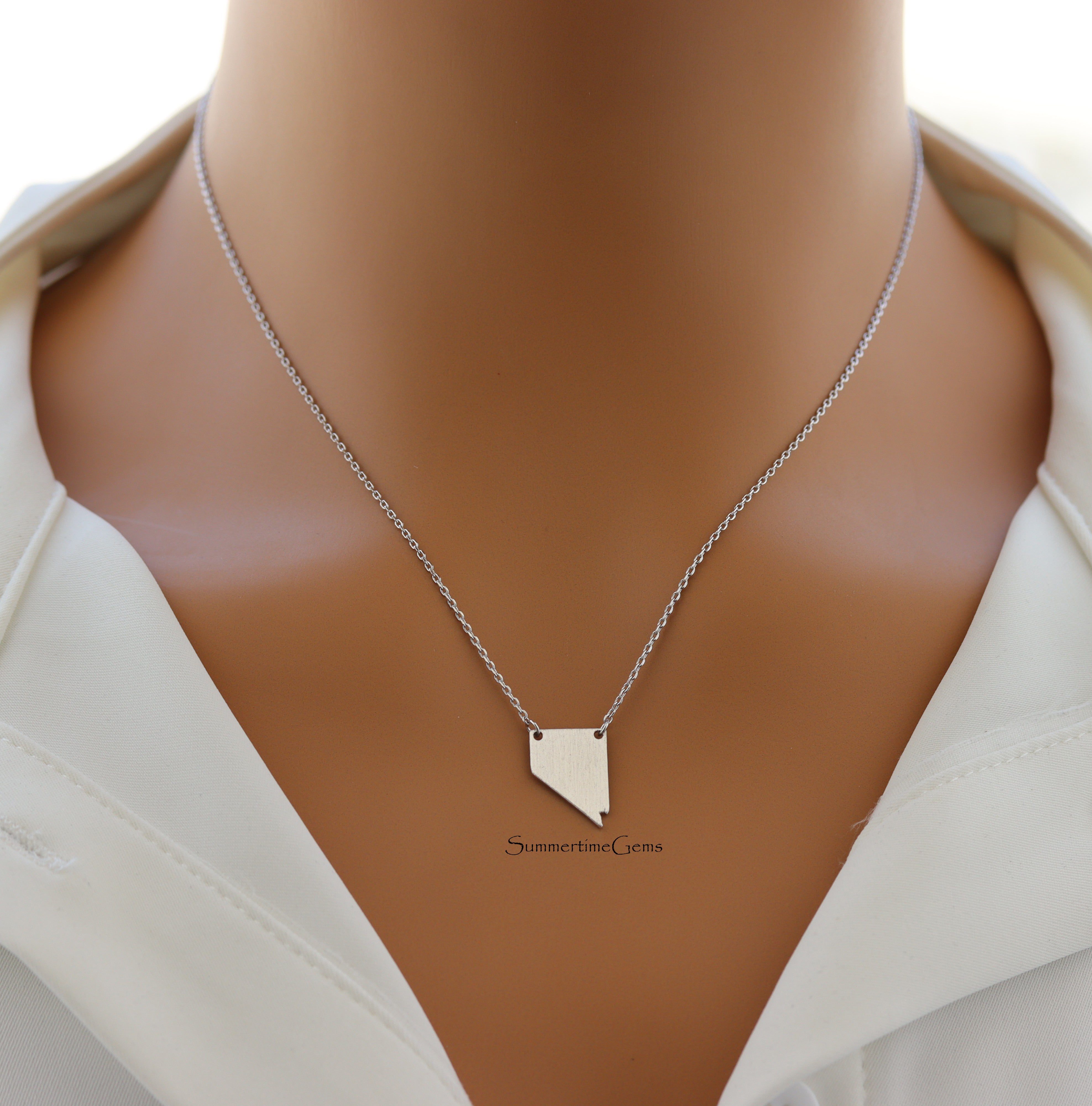 STG 18K Gold Plated Dainty Brushed Nevada State Pendant Necklace – Minimalist Home State Jewelry for Everyday Wear