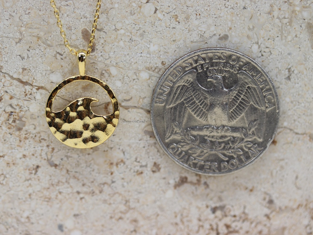 STG 18K Gold Plated Dainty Hammered Wave Coin Pendant Necklace – Coastal-Inspired Minimalist Jewelry