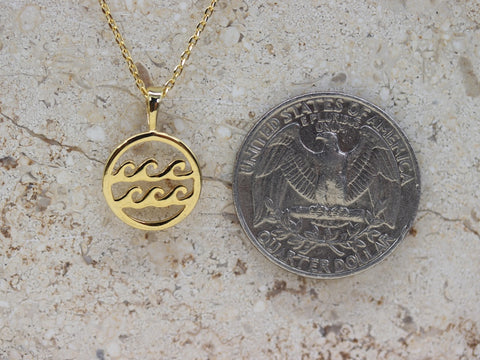 STG 18K Gold Plated Dainty Double Wave Coin Pendant Necklace – Minimalist Ocean-Inspired Jewelry