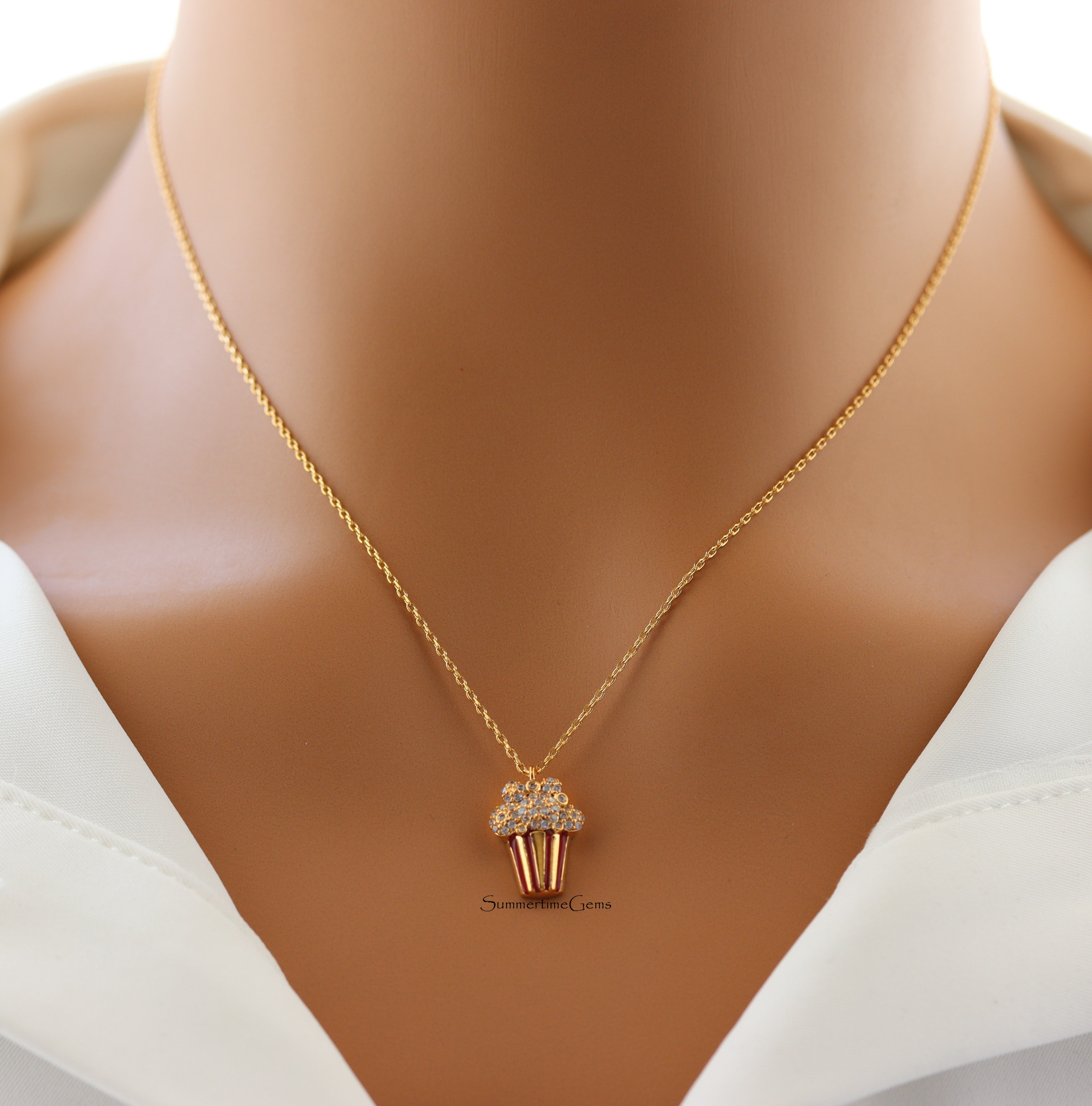 STG 18K Gold Plated Sparkly Popcorn Pendant Necklace – Fun and Playful Jewelry for Movie Lovers and Snack Fans