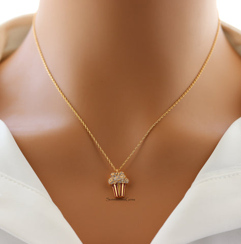 STG 18K Gold Plated Sparkly Popcorn Pendant Necklace – Fun and Playful Jewelry for Movie Lovers and Snack Fans