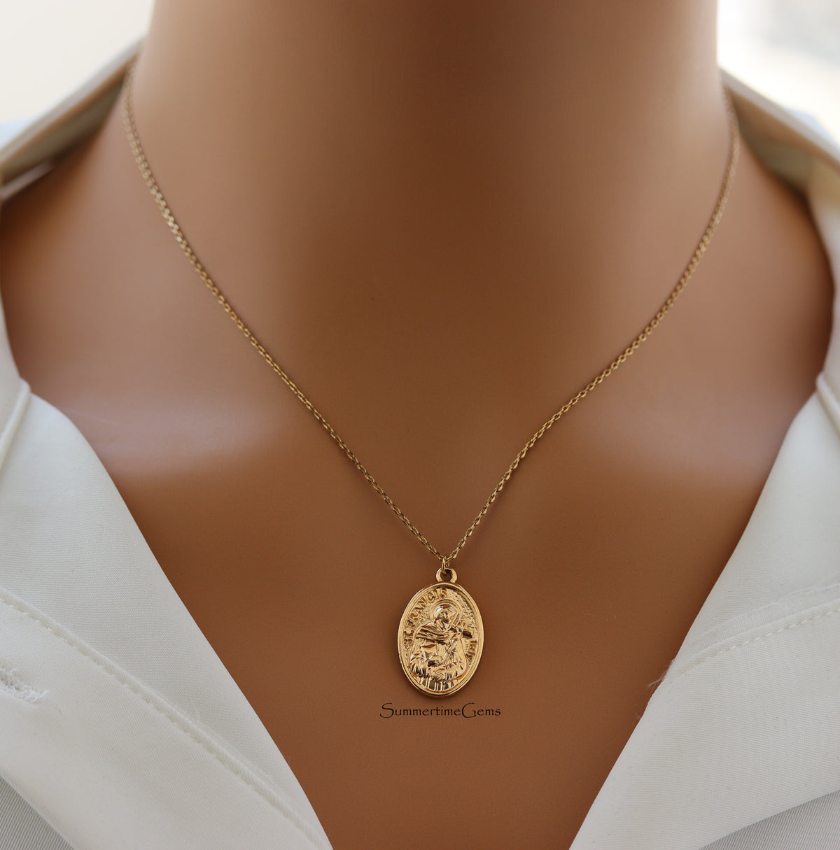 STG 14K Gold Plated St. Francis Oval Pendant Necklace – Meaningful Religious Jewelry for Everyday Faith