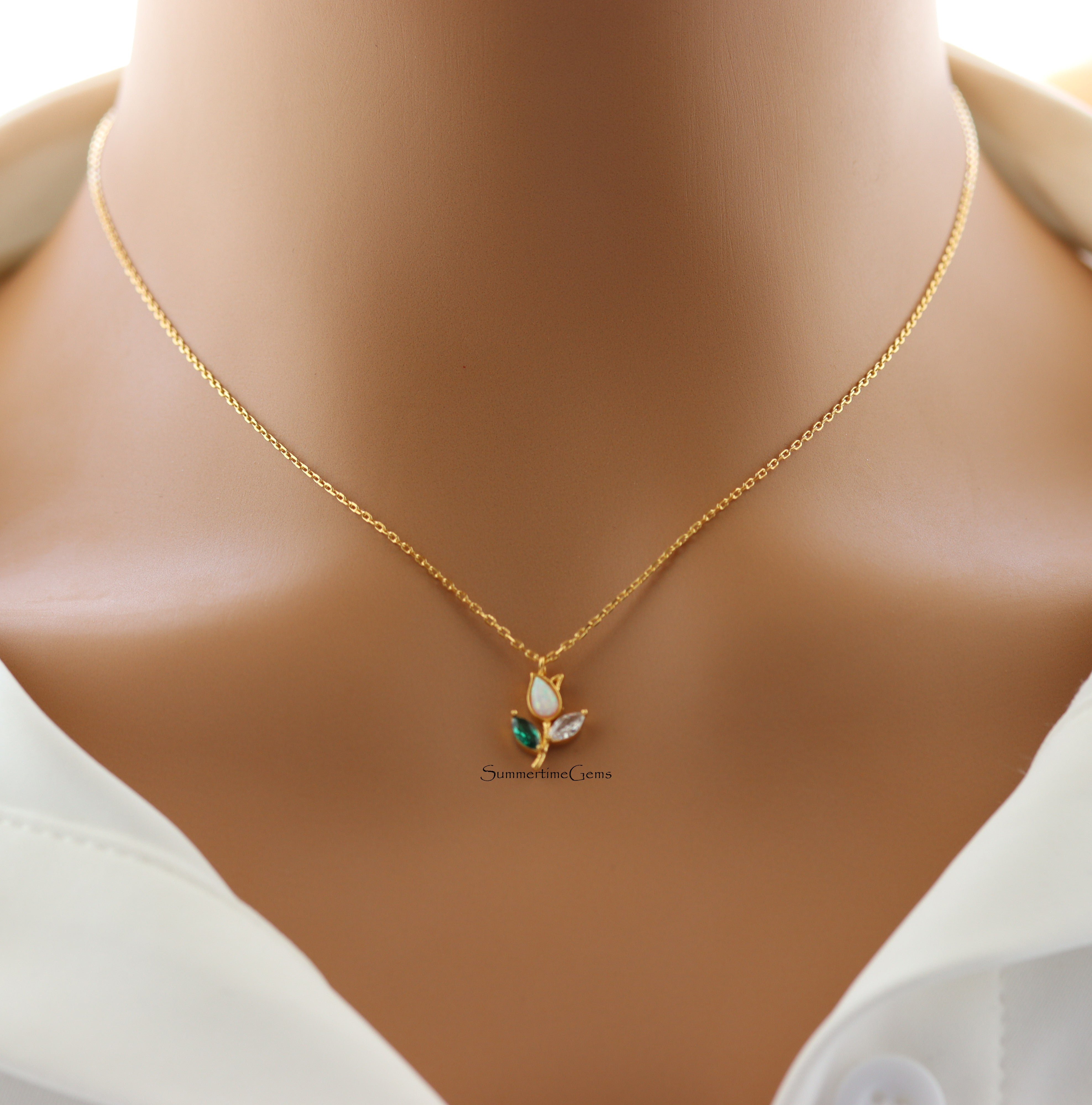 STG 18K Gold Plated Dainty Small Opal Mixed Gem Tulip Crystal Leaf Pendant Necklace – Elegant Nature-Inspired Jewelry for Everyday Glow