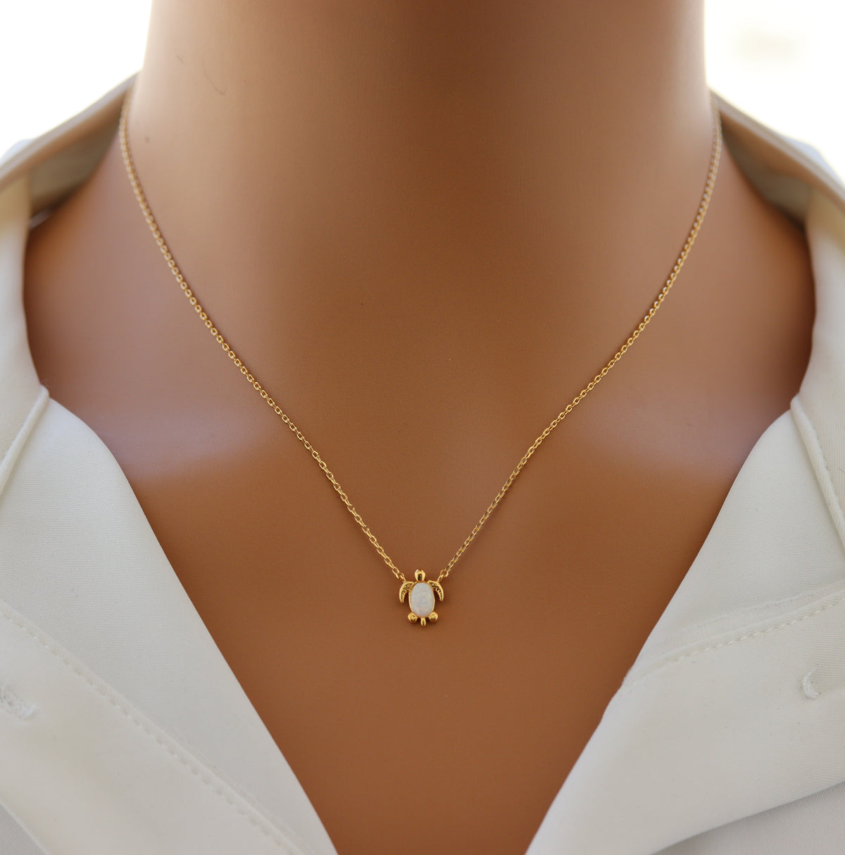 STG 18K Gold Plated Dainty Opal Shell Sea Turtle Pendant Necklace – Ocean-Inspired Coastal Jewelry for Nature Lovers