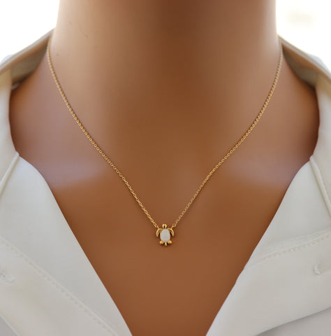 STG 18K Gold Plated Dainty Opal Shell Sea Turtle Pendant Necklace – Ocean-Inspired Coastal Jewelry for Nature Lovers