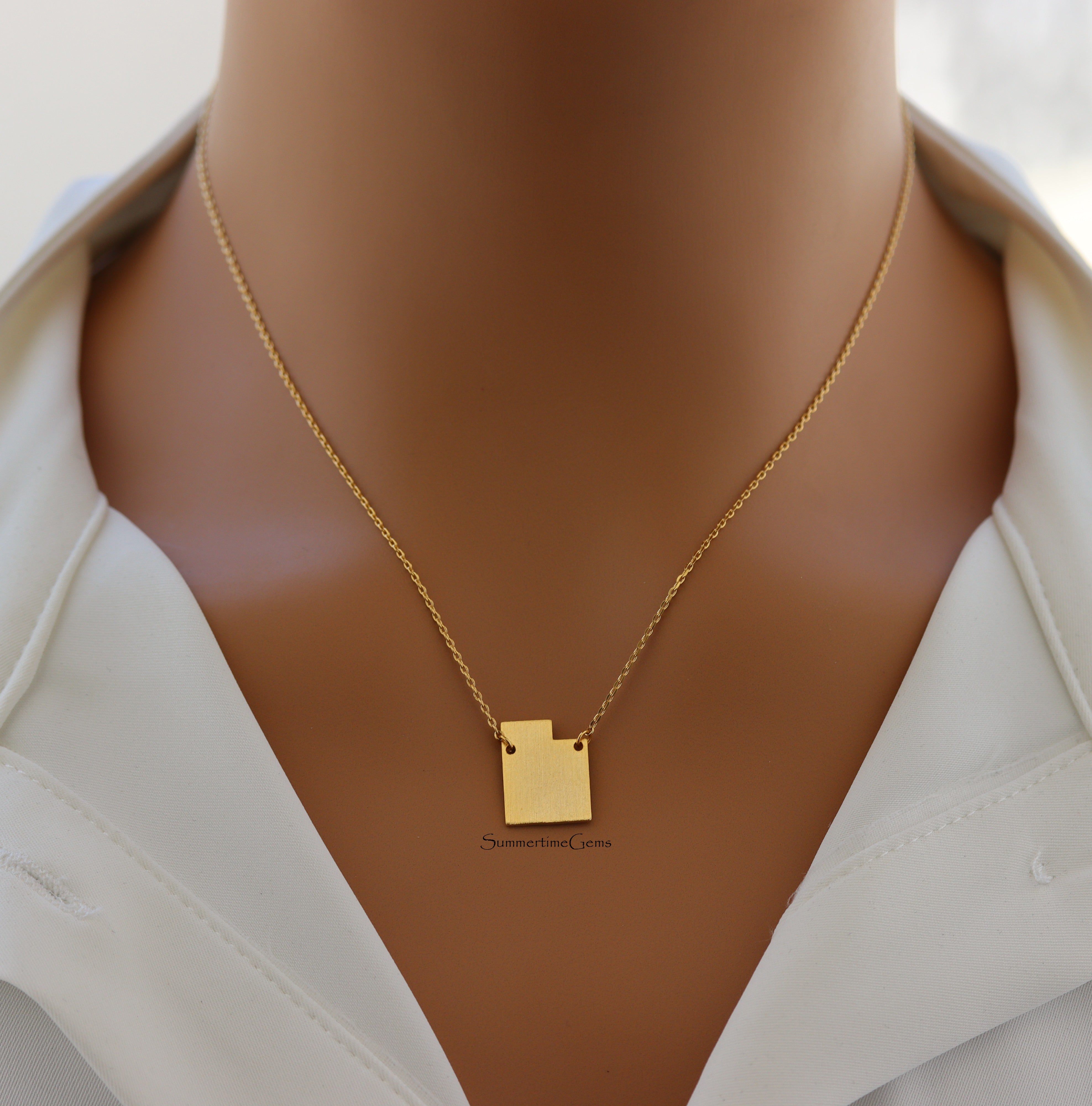 STG 18K Gold Plated Dainty Brushed Utah State Pendant Necklace – Minimalist State Pride Jewelry for Everyday Wear