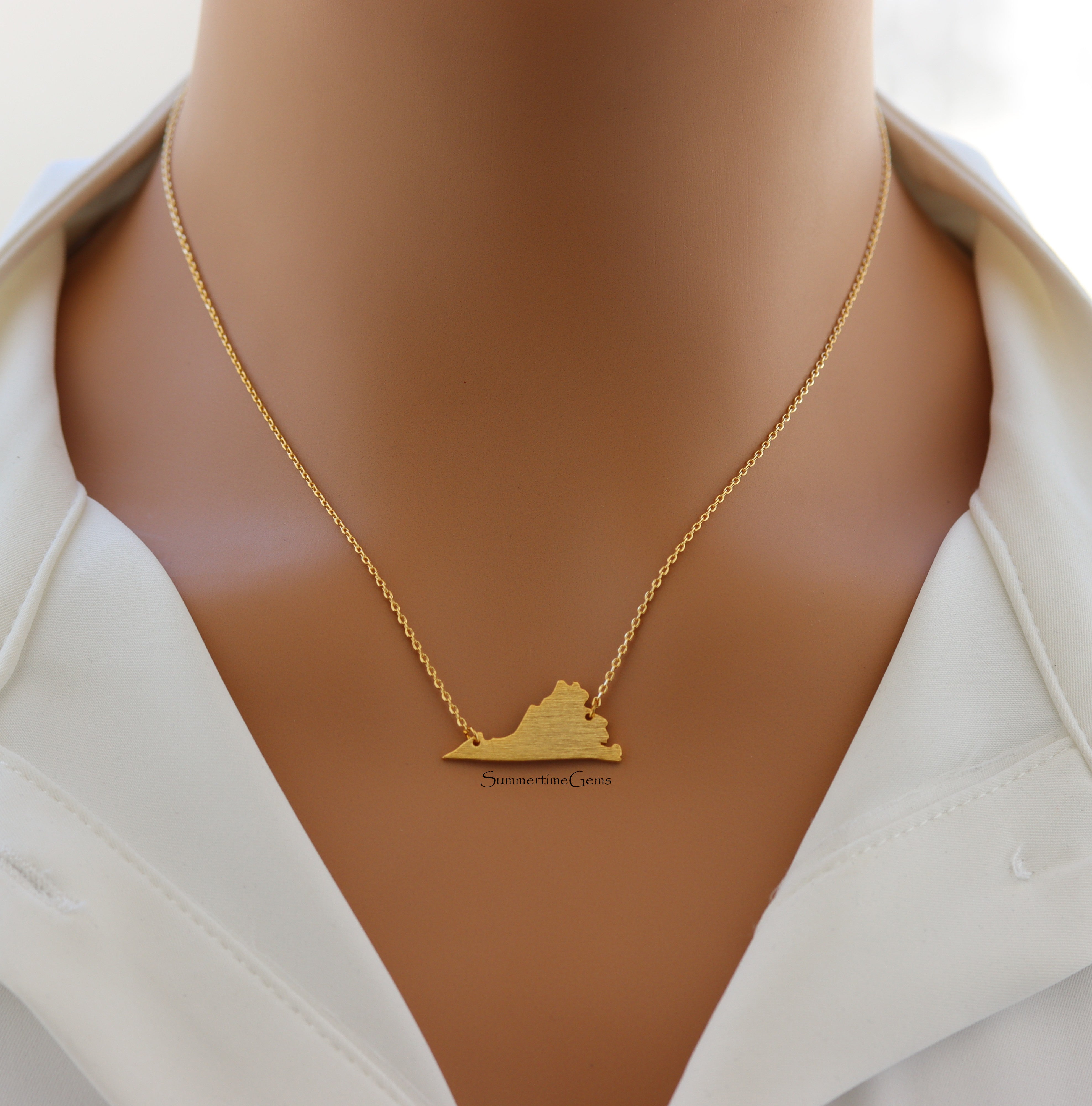 STG 18K Gold Plated Dainty Brushed Virginia State Pendant Necklace – Minimalist State Pride Jewelry for Everyday Wear