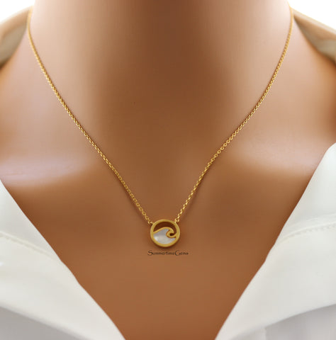 STG 18K Gold Plated Wave Coin Pendant Necklace – Minimalist Ocean-Inspired Necklace for Beach Lovers