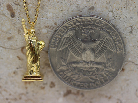 STG 18K Gold Plated Dainty 3D Statue of Liberty Pendant Necklace – Iconic New York Jewelry for Freedom Lovers & Travelers