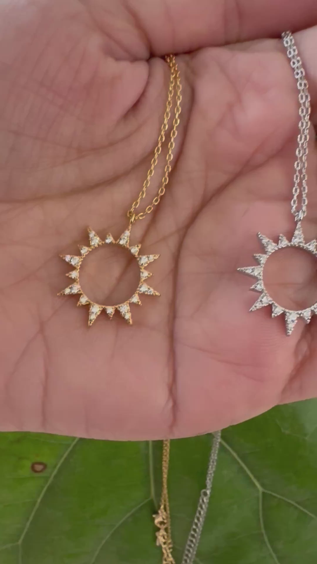 STG 18K Gold Plated Sunburst Pendant Necklace – Dainty Celestial Jewelry for Women