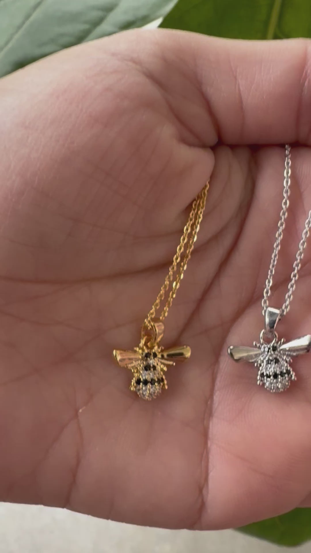 STG 18K Gold Plated Pave CZ Bumblebee Pendant Necklace – Sparkly Dainty Bee Jewelry for Nature-Lovers & Trendsetters