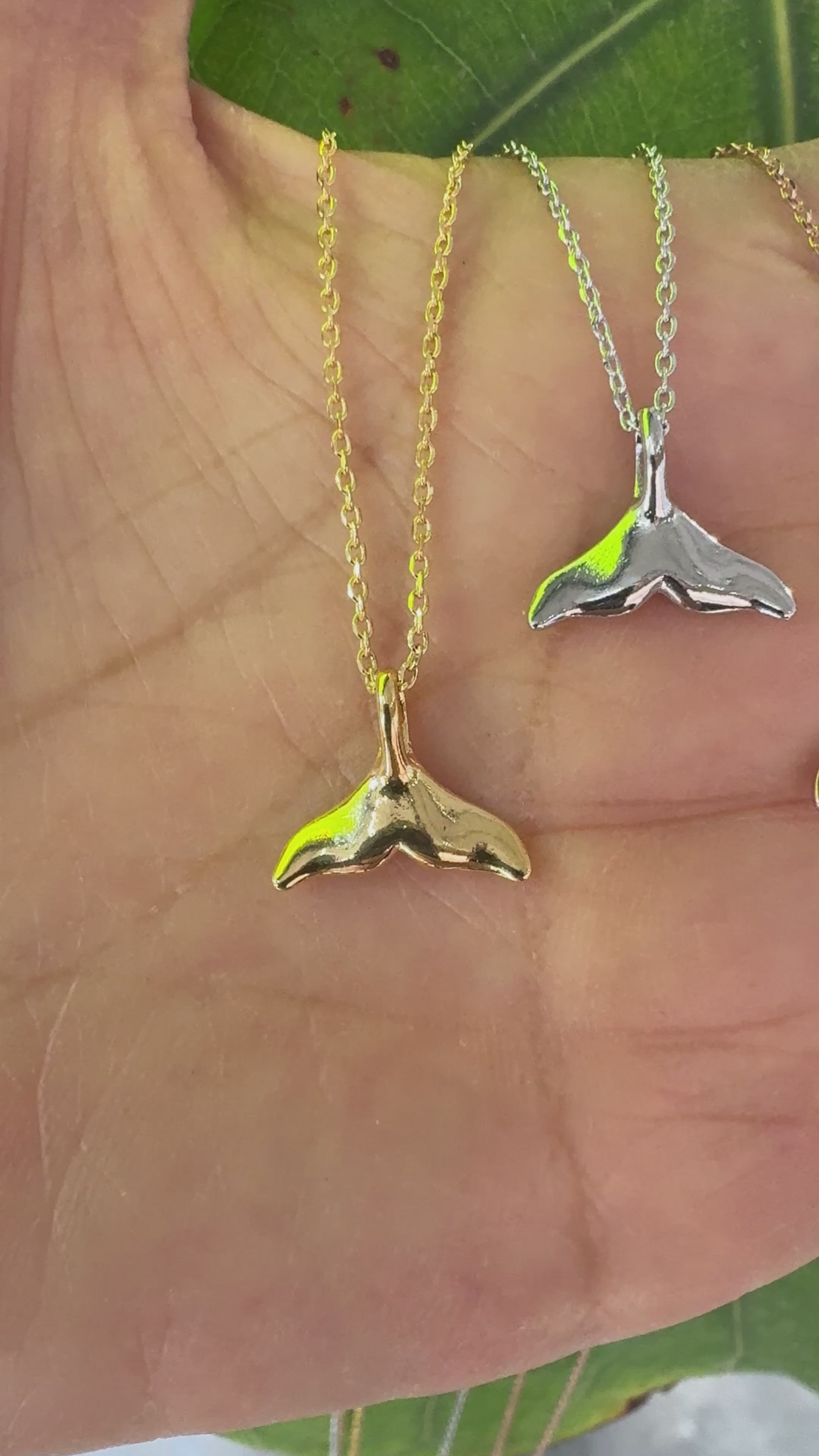 STG 18K Gold Plated Dainty Whale Tail Pendant Necklace – Ocean-Inspired Jewelry for Beach Lovers and Free Spirits