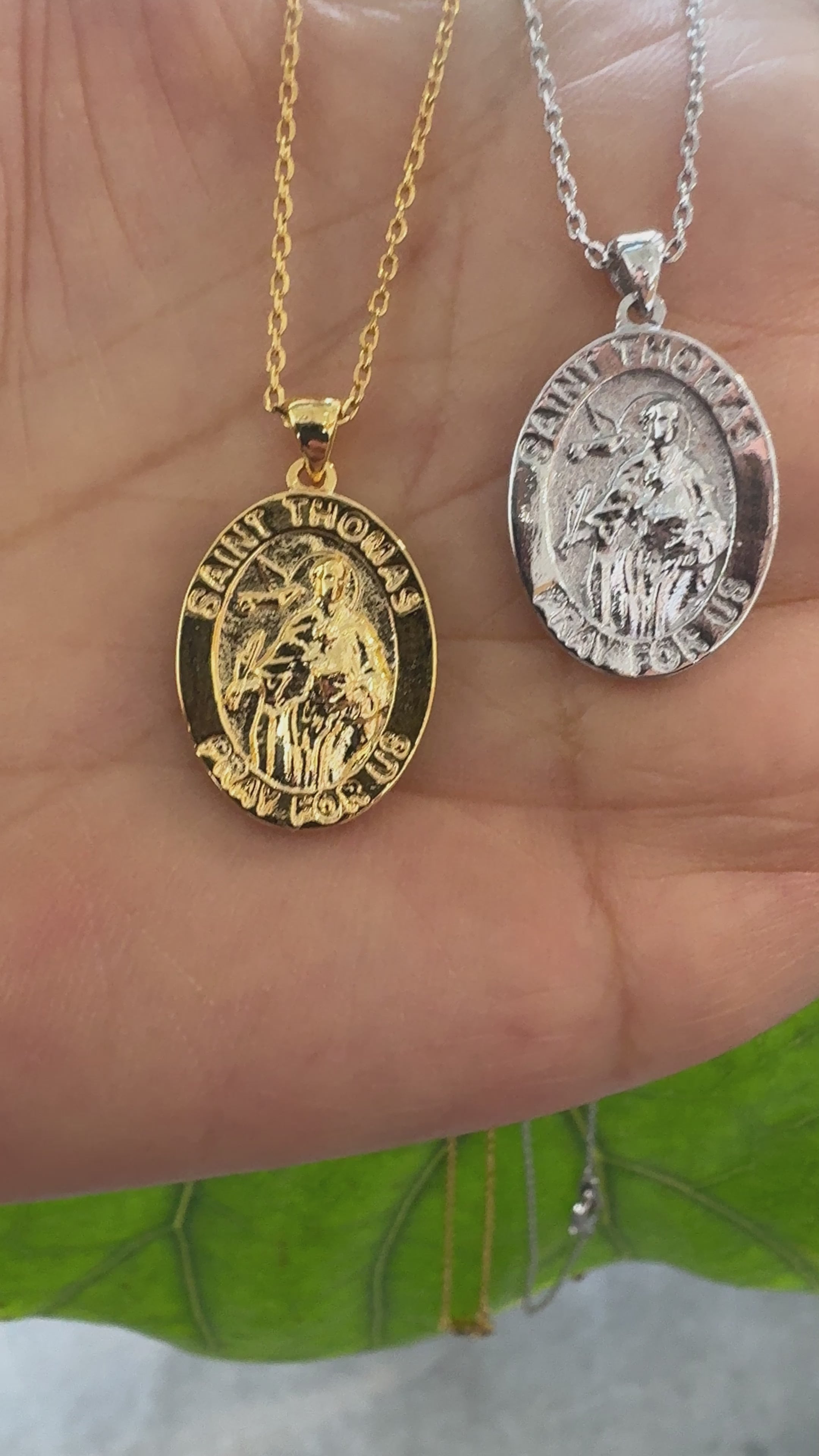 STG 18K Gold Plated St. Thomas Oval Pendant Necklace – Faith-Inspired Religious Jewelry for Everyday Wear