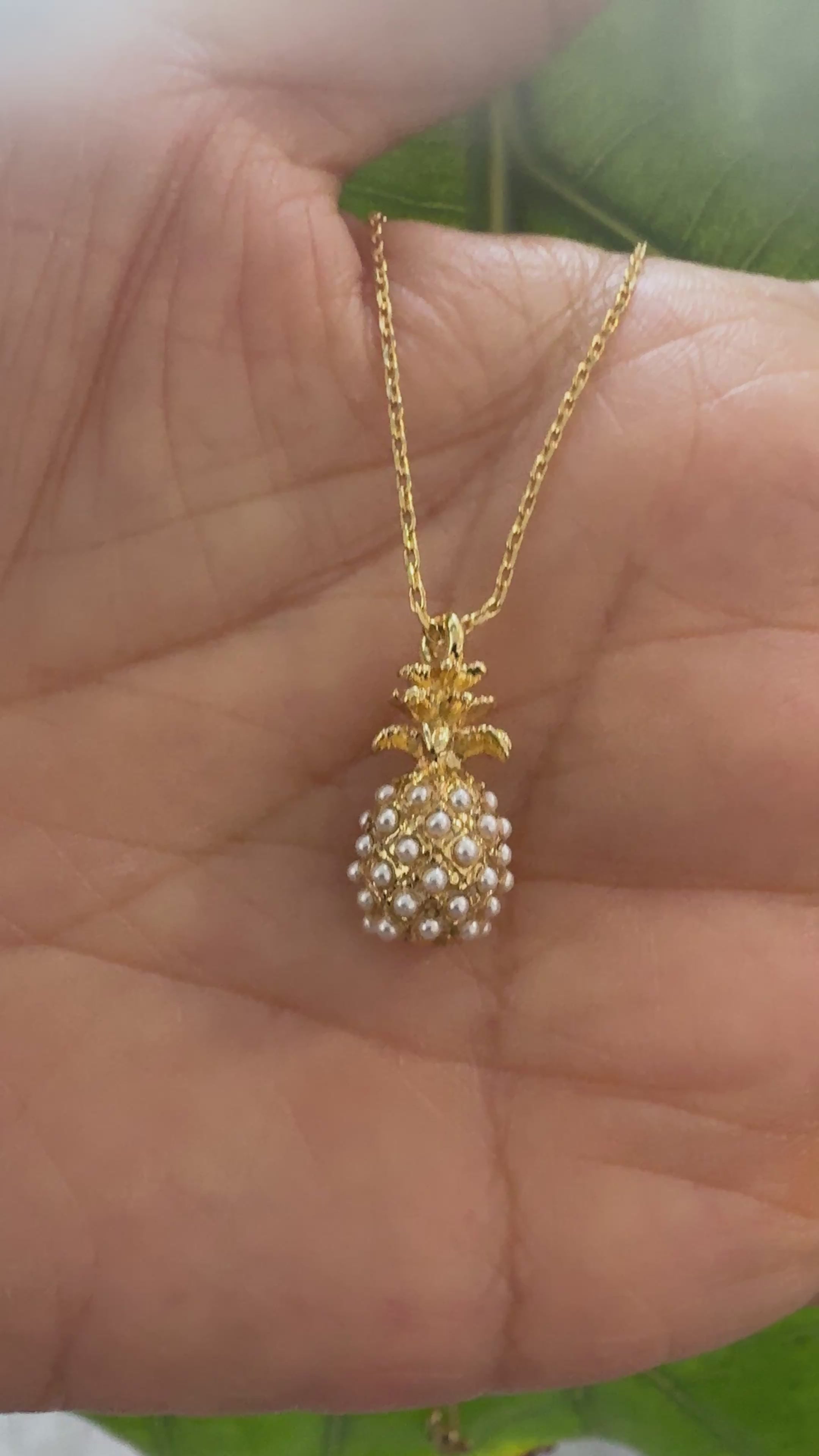 STG 18K Gold Plated Pearl Pineapple Pendant Necklace – Tropical-Inspired Dainty Jewelry for a Sweet Summer Look
