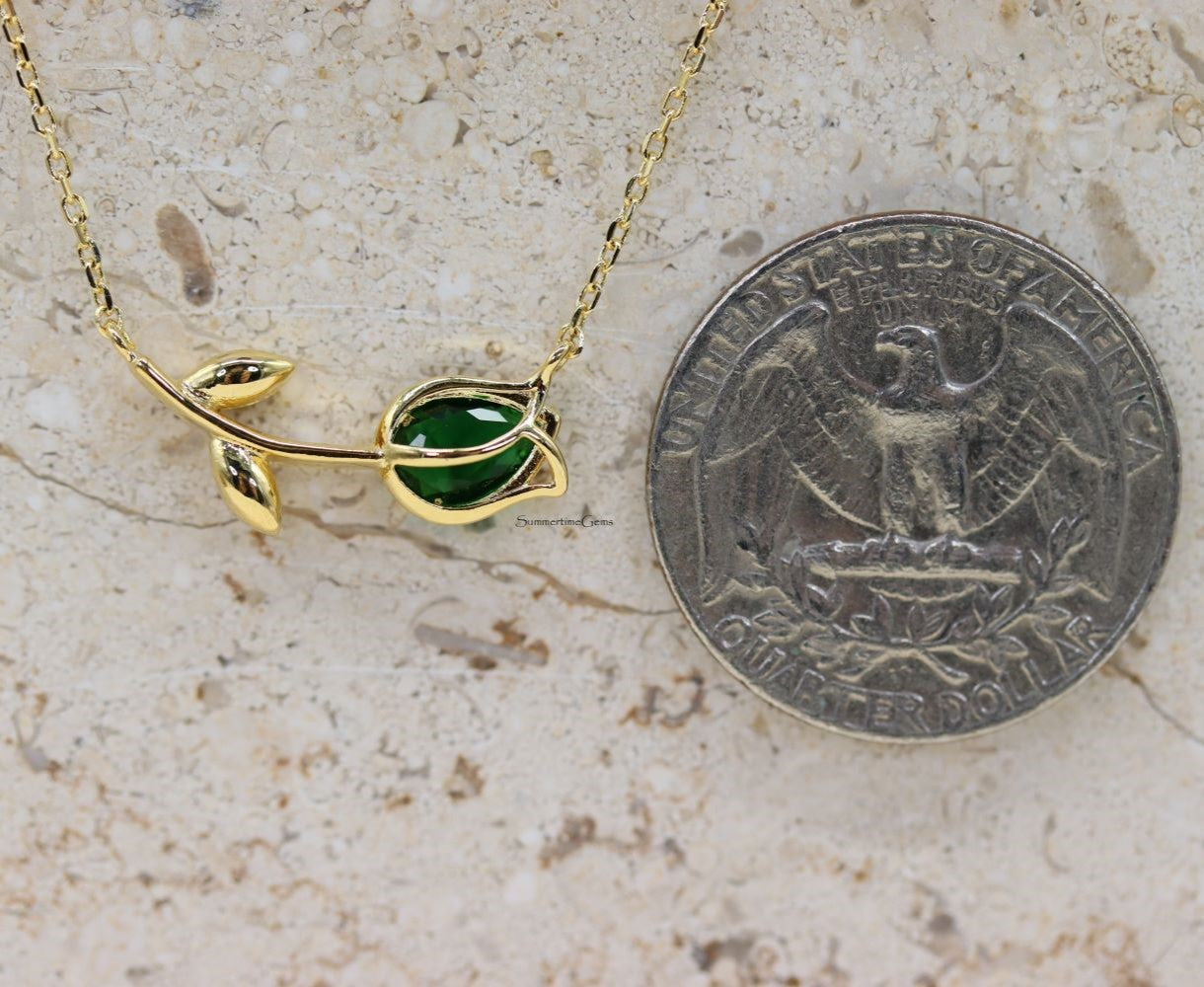 STG 18K Gold Plated May Emerald Birthstone Tulip Pendant Necklace – Elegant Floral Jewelry Gift for May Birthdays